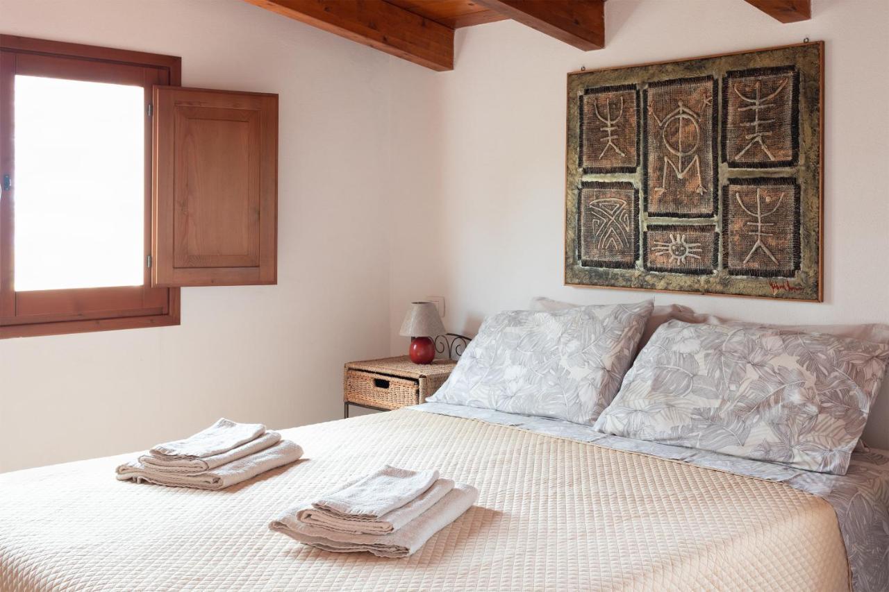 Sa Guardia De Ferricci Bed & Breakfast โซลานาส ภายนอก รูปภาพ