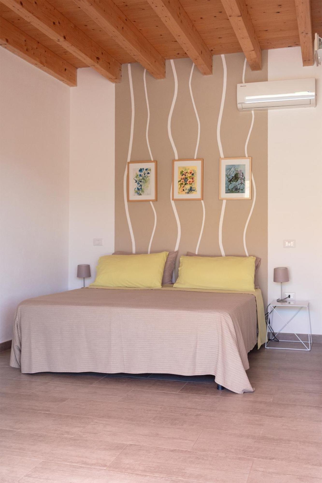 Sa Guardia De Ferricci Bed & Breakfast โซลานาส ภายนอก รูปภาพ