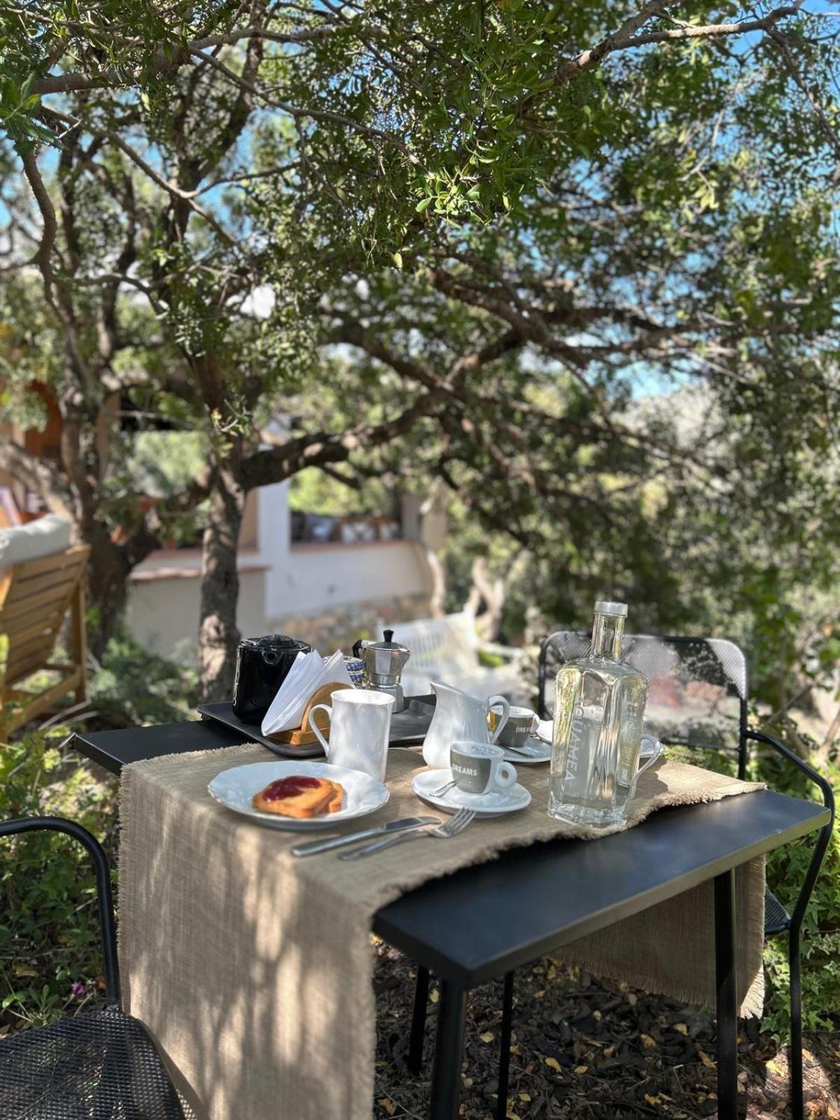 Sa Guardia De Ferricci Bed & Breakfast โซลานาส ภายนอก รูปภาพ